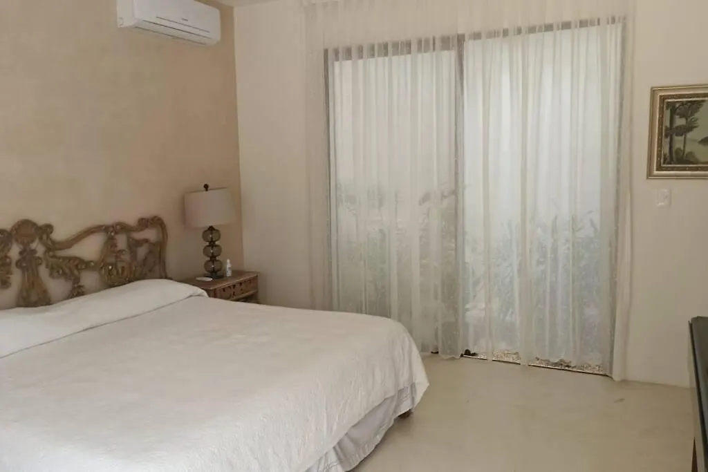Casa Neem. Una Joya En El Centro De Merida Villa
