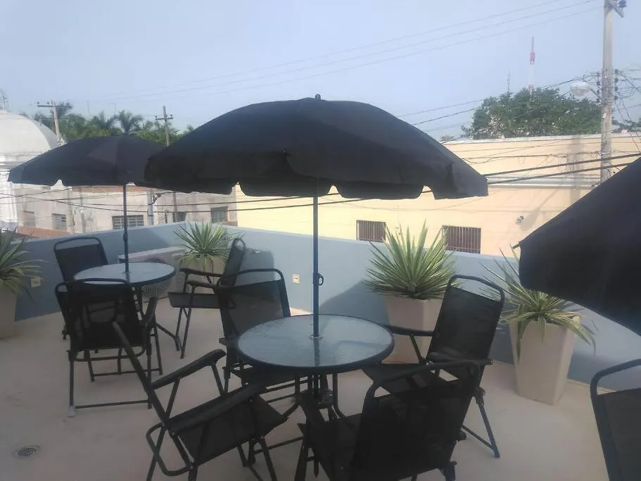 Casa Neem. Una Joya En El Centro De Merida Villa