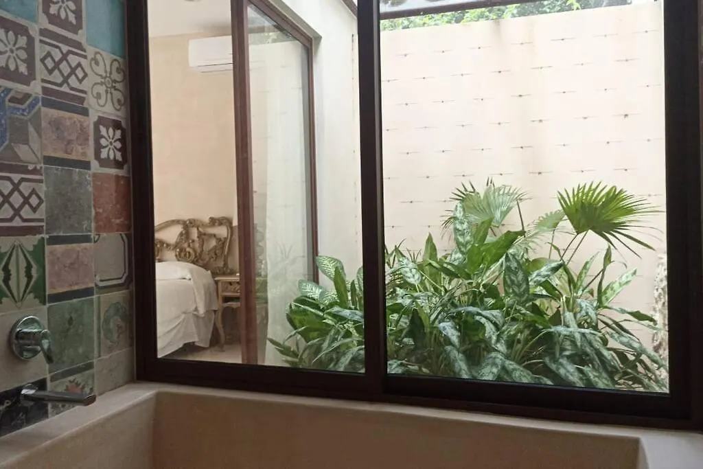 Holiday home Casa Neem. Una Joya En El Centro De Merida Villa
