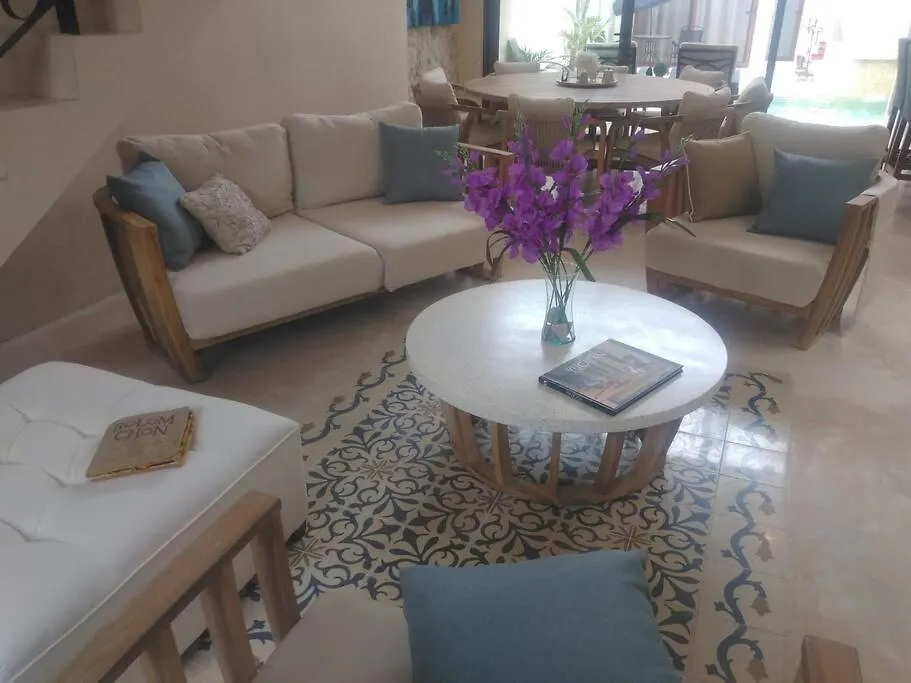 Casa Neem. Una Joya En El Centro De Merida Villa 0*,